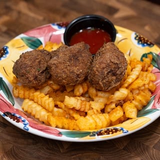 Vegan Drumsticks & Fries